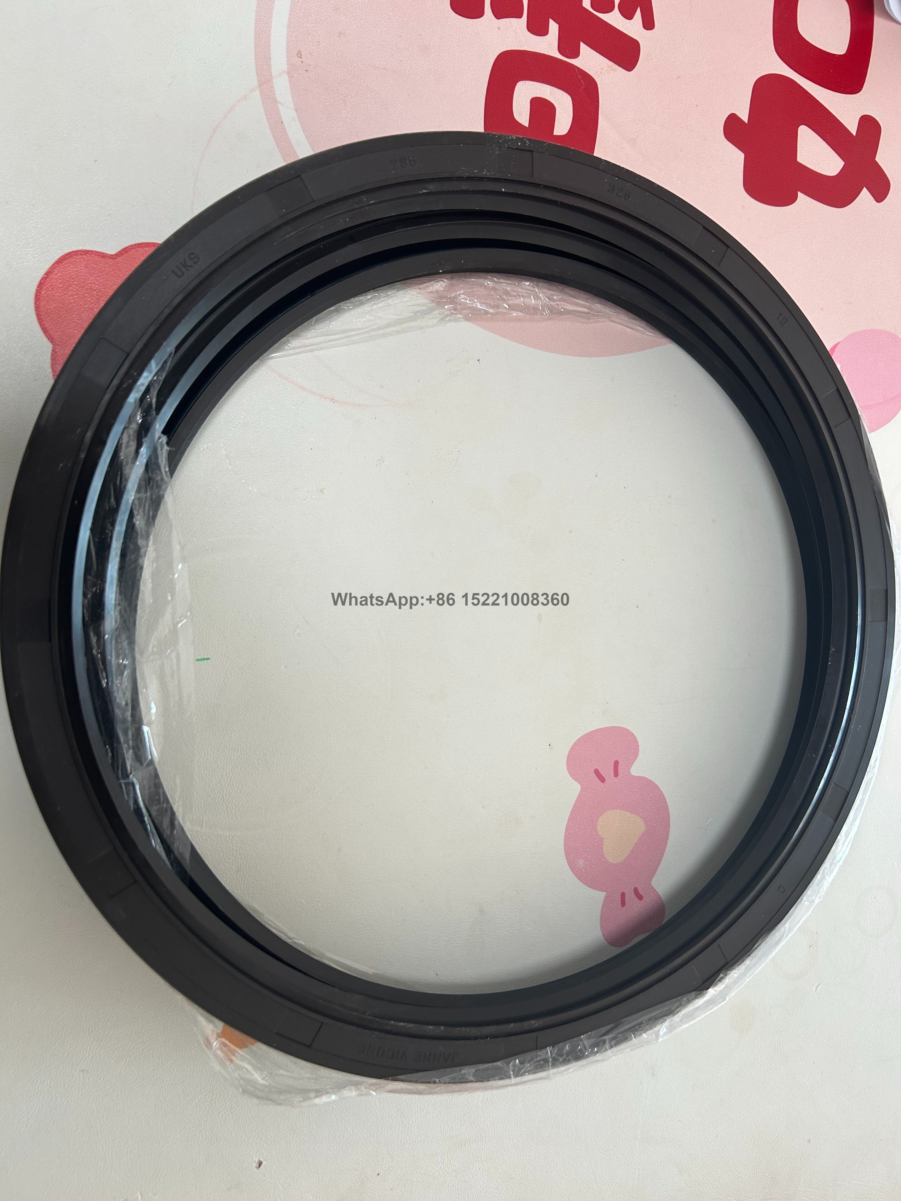 UKS Oil Seal TC 285x325x16 NBR70 