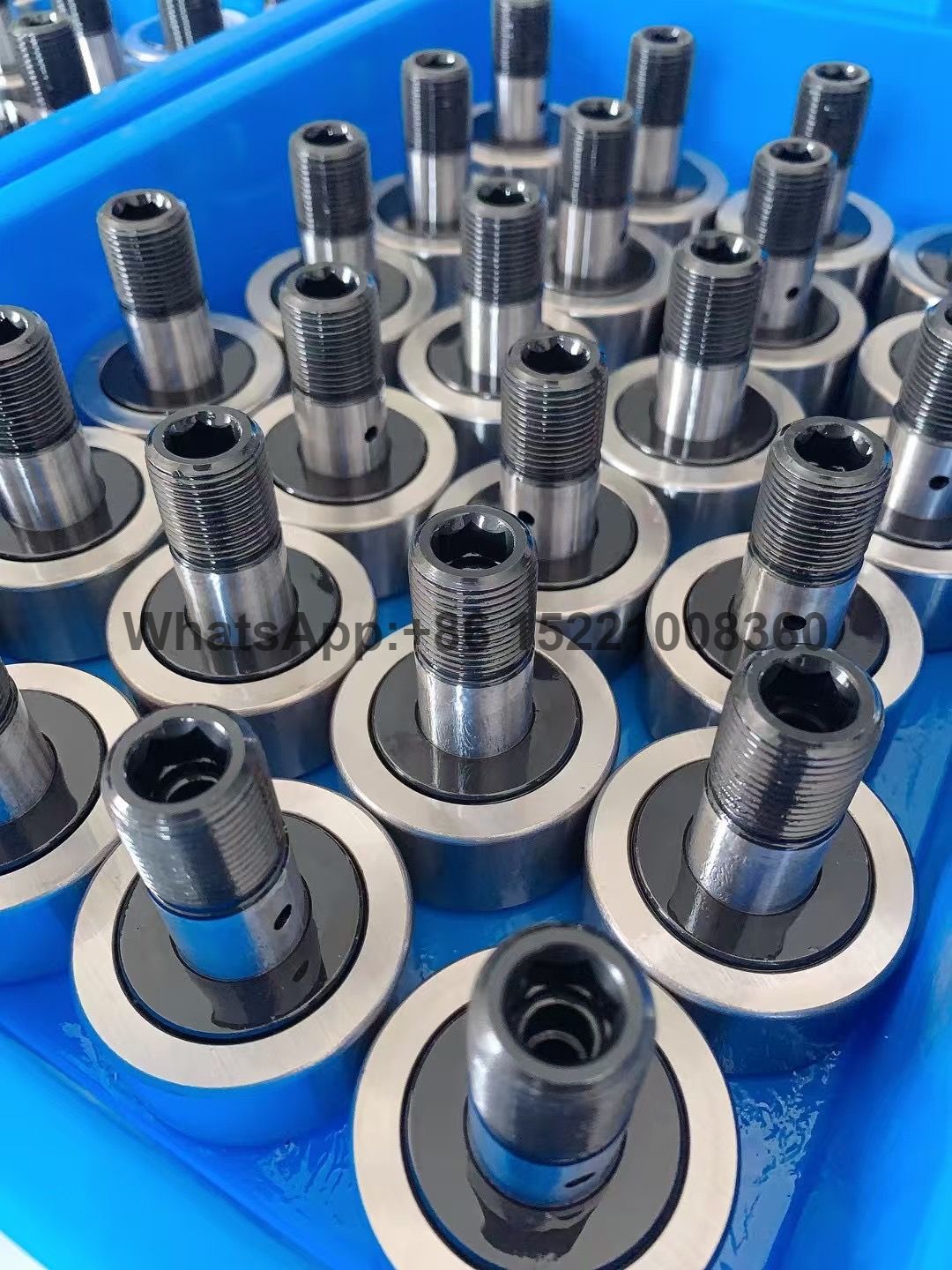 KRVE52PP Budget Stud Type Track Roller Full Comp follower with needle rollers